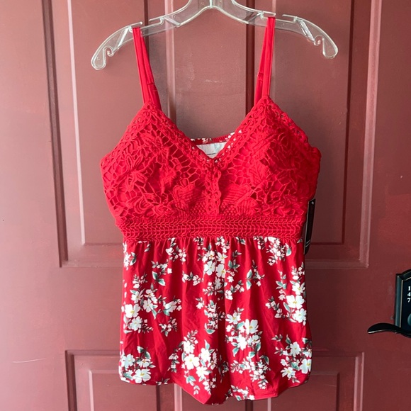 No Boundaries Tops - No Boundaries red with white floral top size large